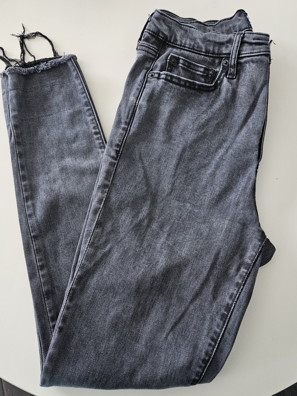 GAP Women's High-Rise Washed Gray Skinny Jeans
